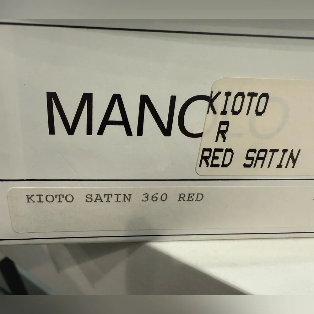 MANOLO BLAHNIKS NEW Kioto red satin pointy toe lace up stars size 39 RARE!!